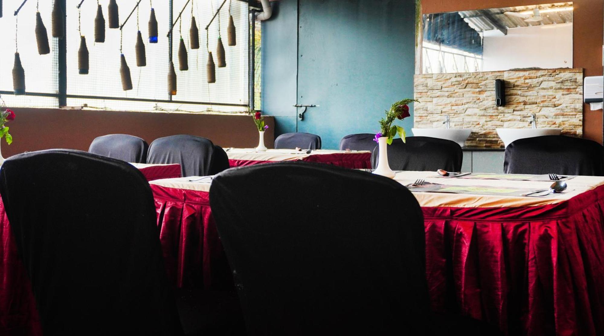 Sreepathi Mayoogha Guruvāyūr Extérieur photo